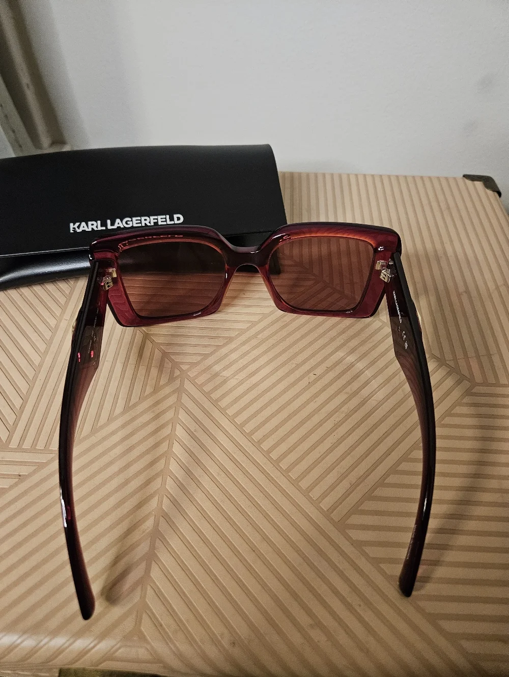 Karl Lagerfeld Oversized Square Sunglasses Cyclamen Rose Pink Gradient Plastic